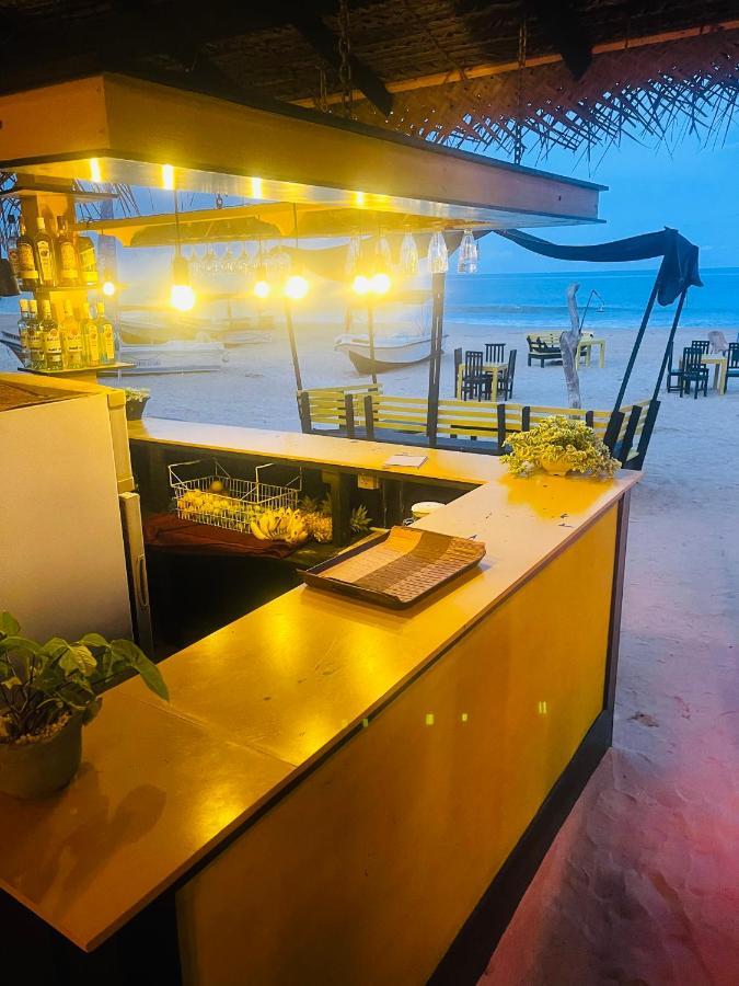 Golden Beach Cottages Trikunamalaja Zewnętrze zdjęcie
