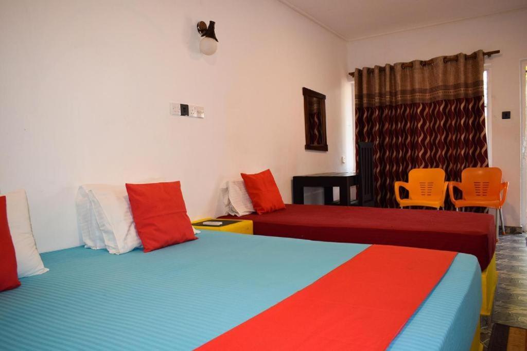 Golden Beach Cottages Trikunamalaja Zewnętrze zdjęcie